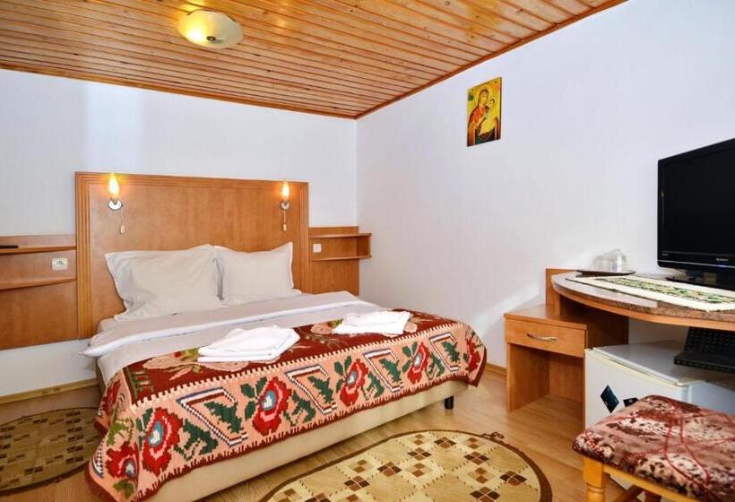 בית מלון כפרי Pensiunea Maria