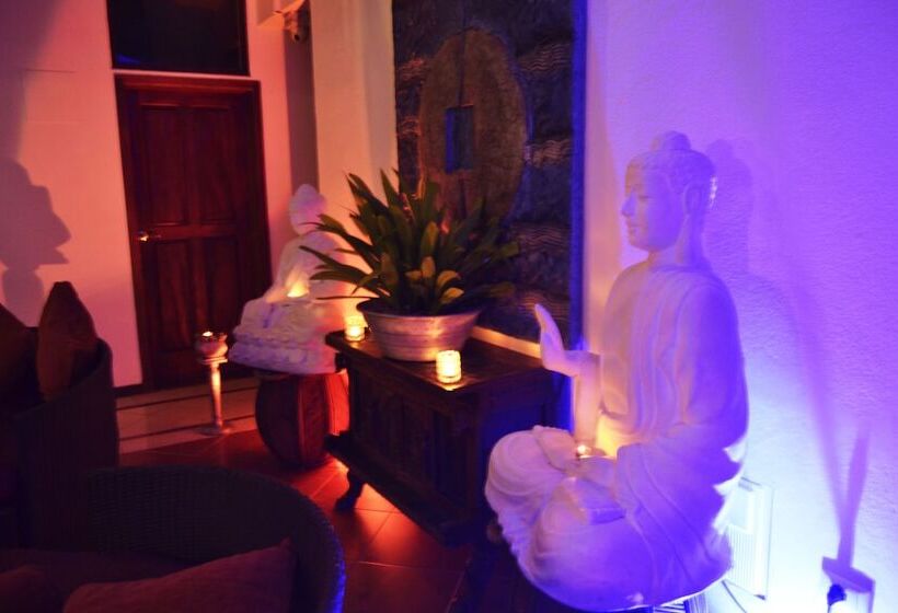 Aquamarina Suites The Senses Collection