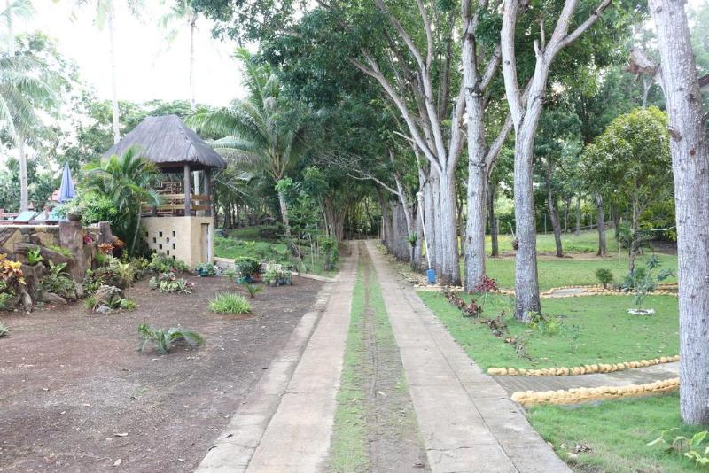 Hotel Blue Star Dive & Resort