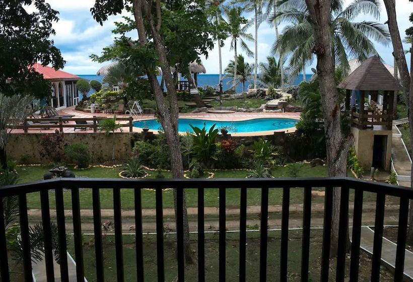 Hotel Blue Star Dive & Resort