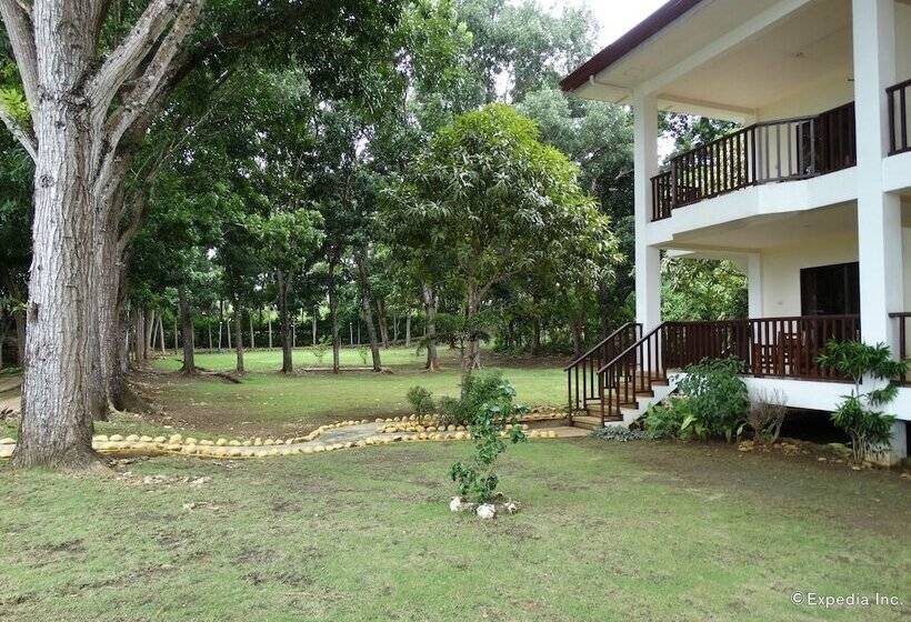 Hotel Blue Star Dive & Resort