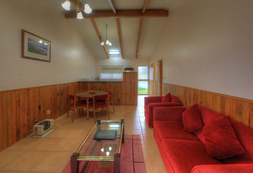 هتل Daydreamer Holiday Apartments