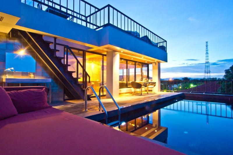 هتل Dune Hua Hin