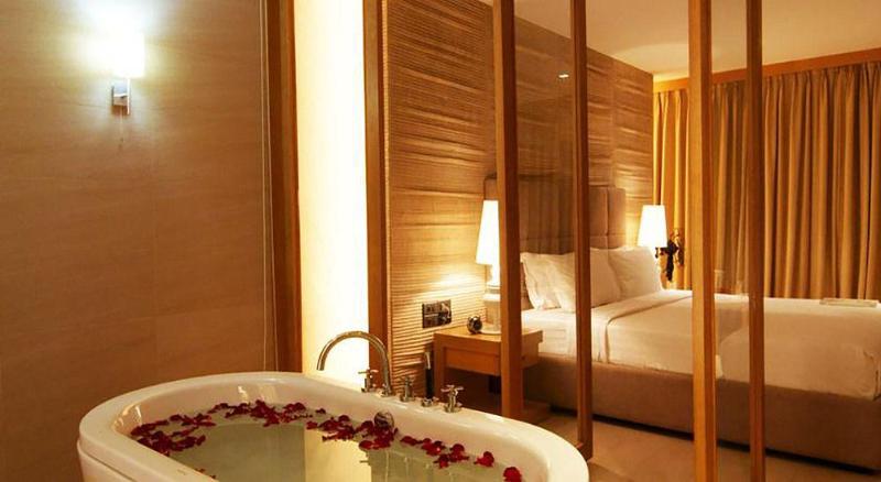 هتل Dune Hua Hin