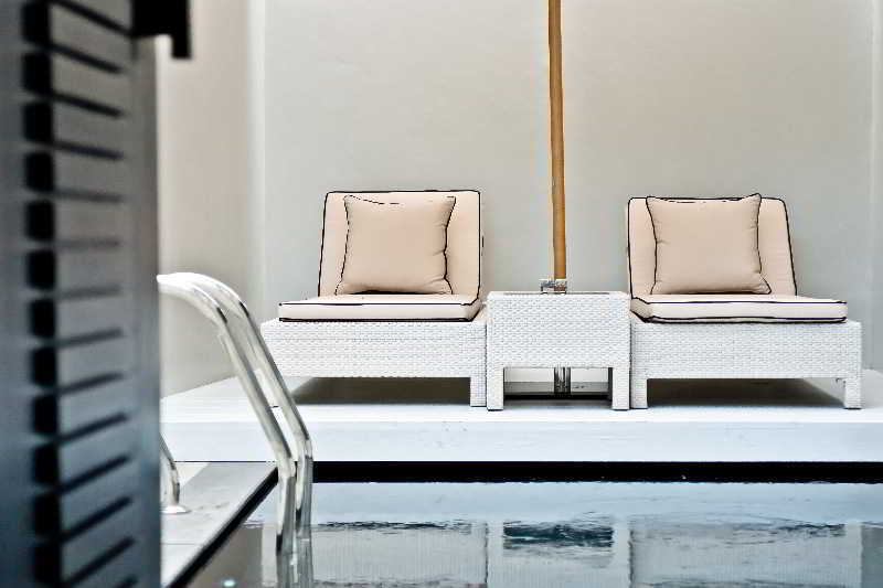هتل Dune Hua Hin