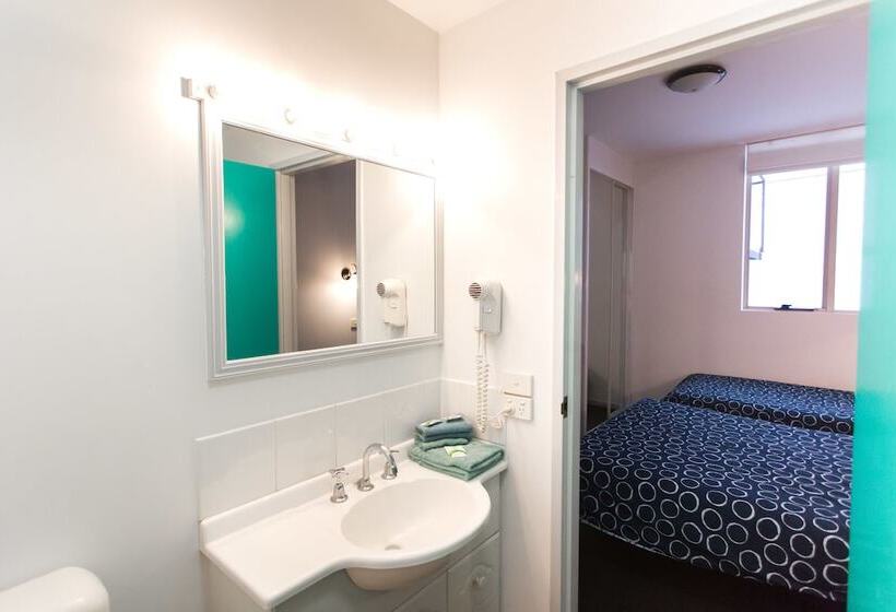 هتل Yha Hobart Central