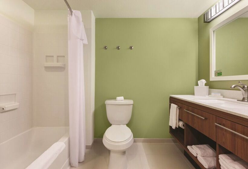 هتل Home2 Suites By Hilton College Station