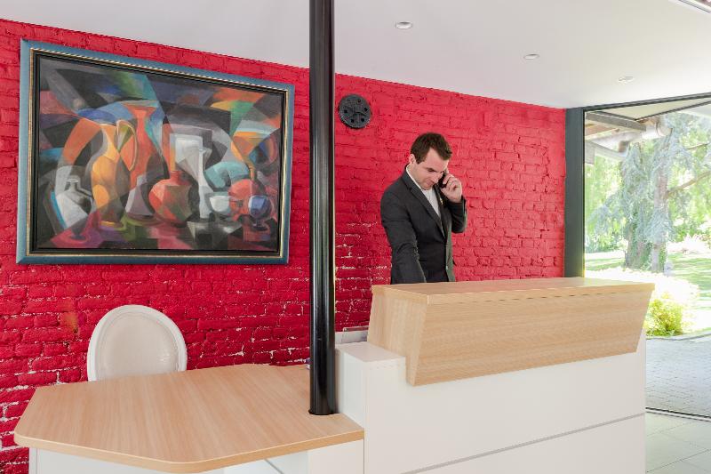 בית מלון כפרי La Ferme Blanche, The Originals Relais