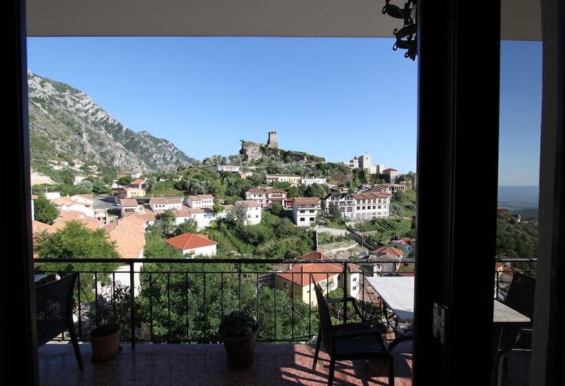 فندق Panorama Kruje View On The Castle And The Old Town