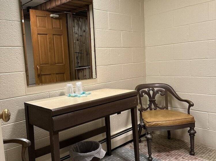 호텔 Pine View Inn