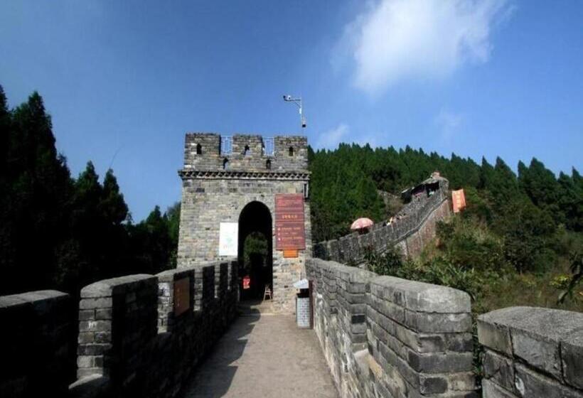 בית מלון כפרי James Joyce Coffetel Chengdu Longquan Dongfang Huada Plaza