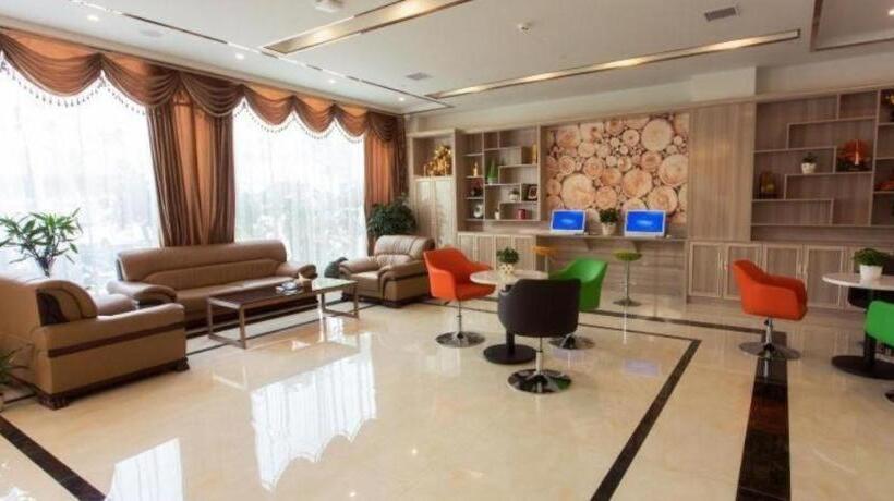 ホテル Vatica Anhui Liuan Jinzhai County Dabie Hill Logistics Park