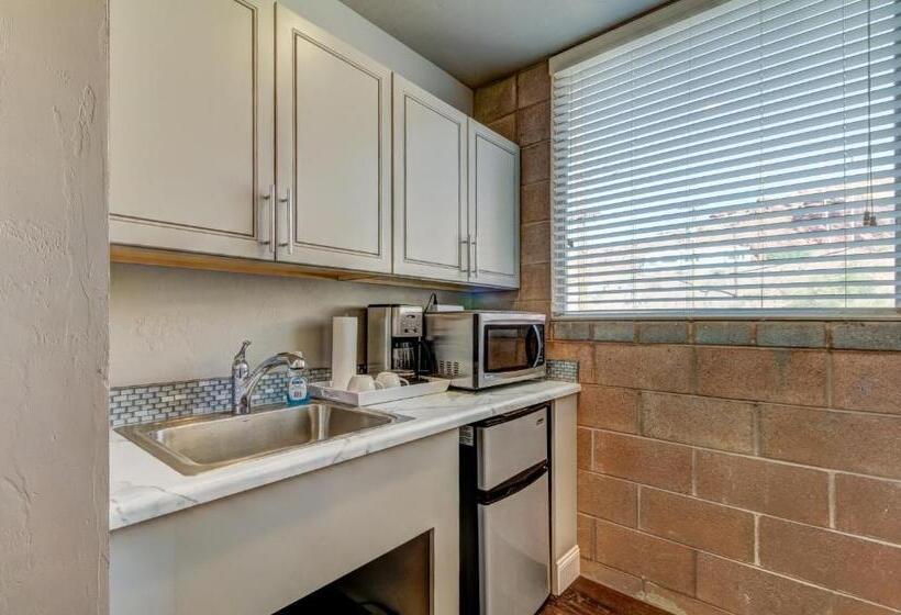 هتل Bella Casa   Loft
