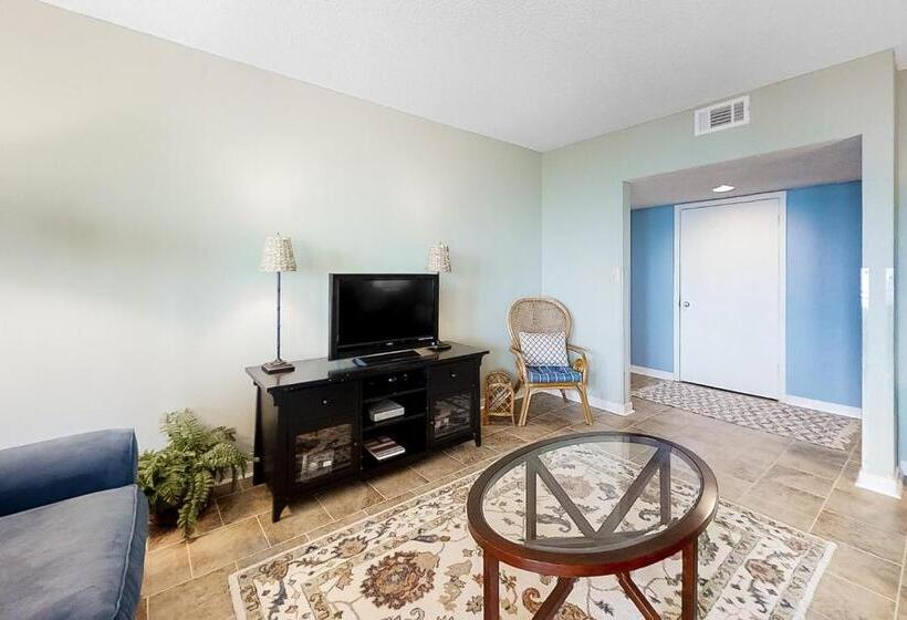 فندق 1312 Ship Watch