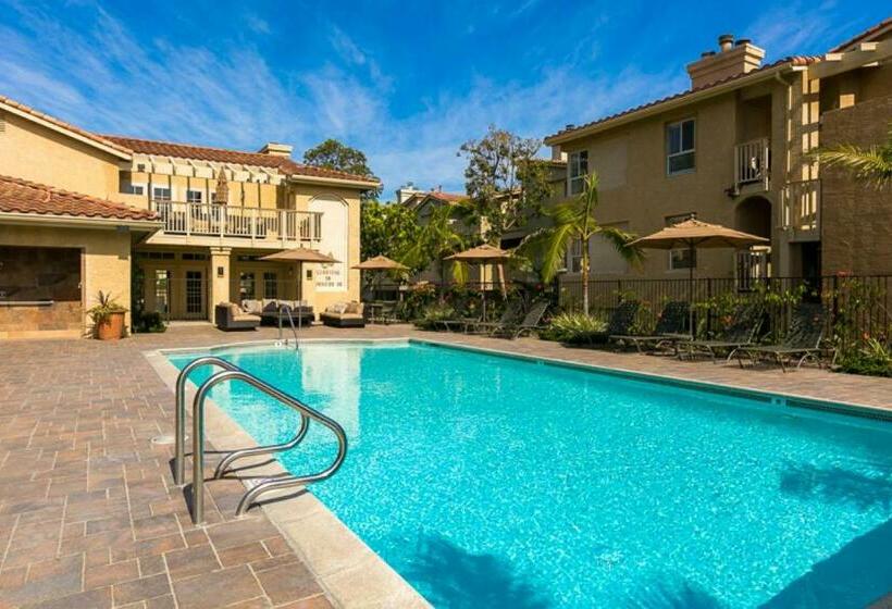 בית מלון כפרי Ritz Point Condo