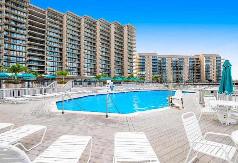 هتل Sea Colony  17005 Bayberry Court