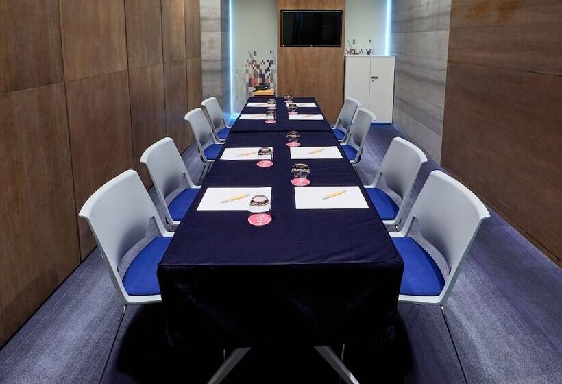 فندق Aloft Seoul Gangnam