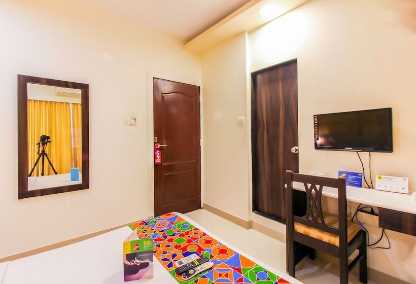 Fabhotel Galaxy Comforts Andheri East