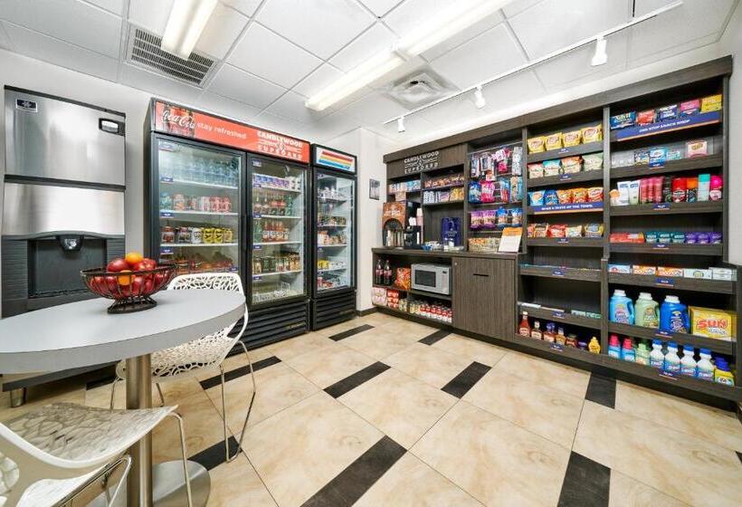 호텔 Candlewood Suites Columbus Northeast, An Ihg