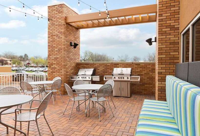 هتل Home2 Suites By Hilton Sioux Falls/sanford Medical Center