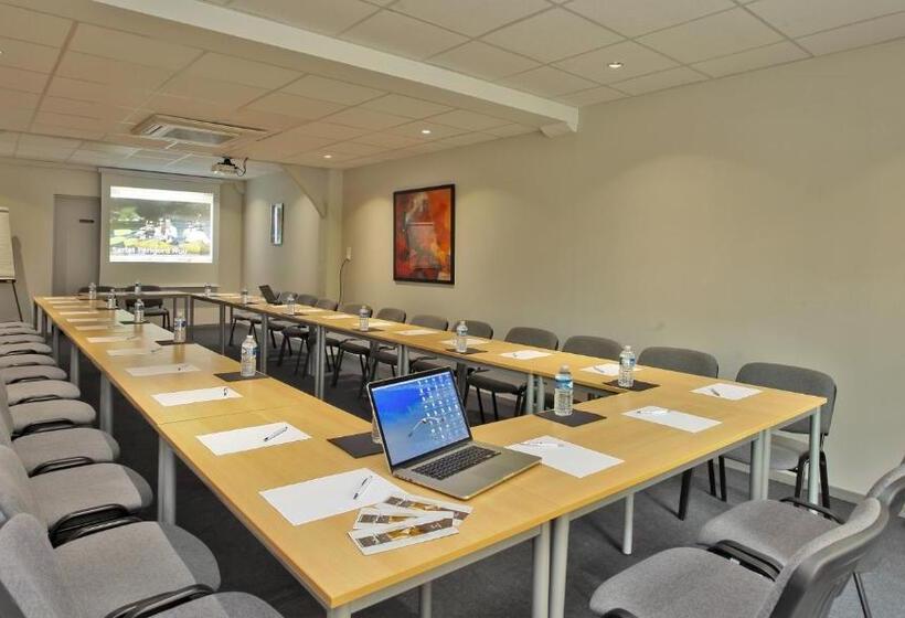 ホテル Hôtel Le Madrigal