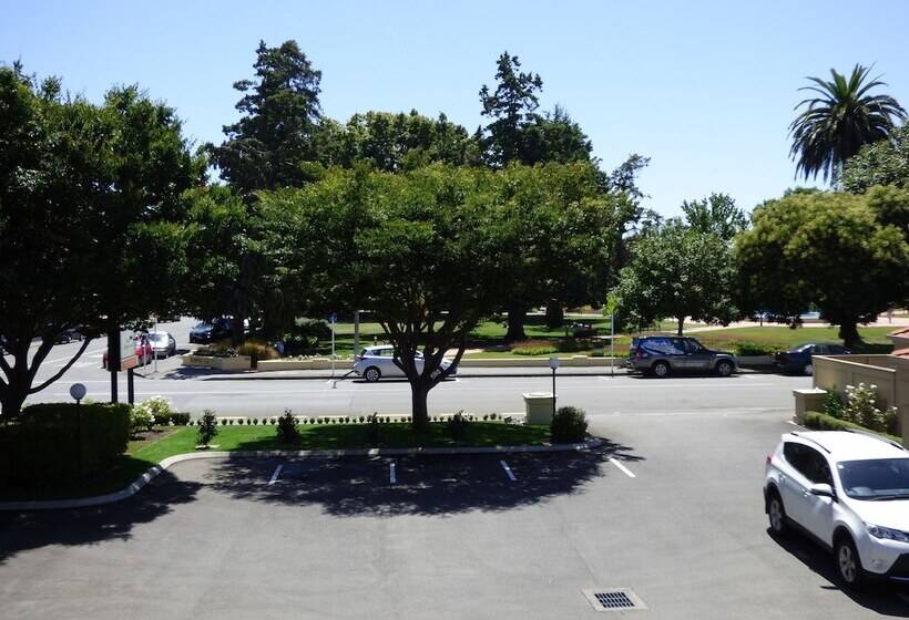 هتل Lugano Motor Lodge