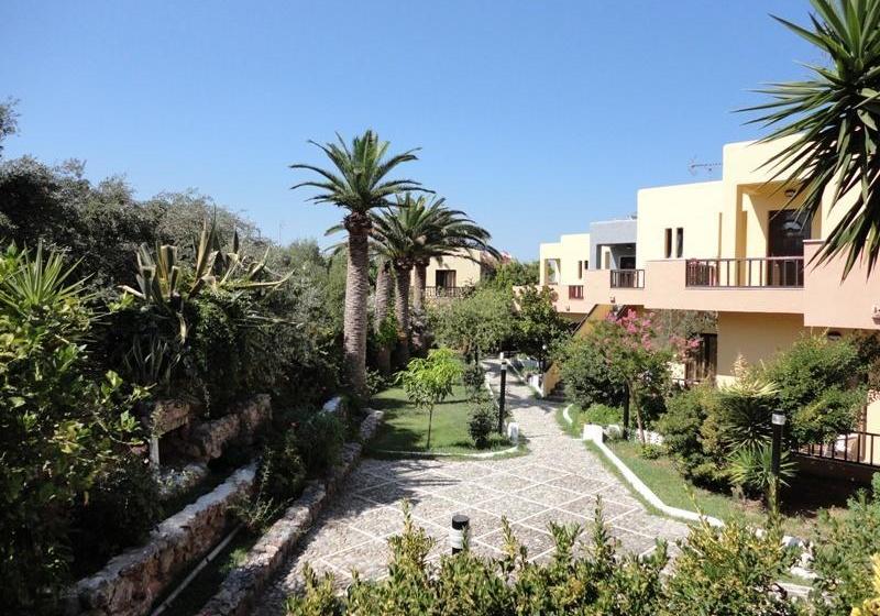 فندق Pergamos Village