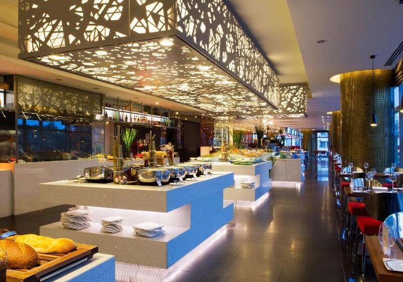 ホテル Pullman Saigon Centre