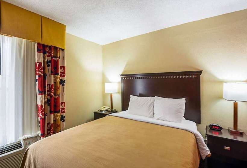 فندق Quality Inn & Suites