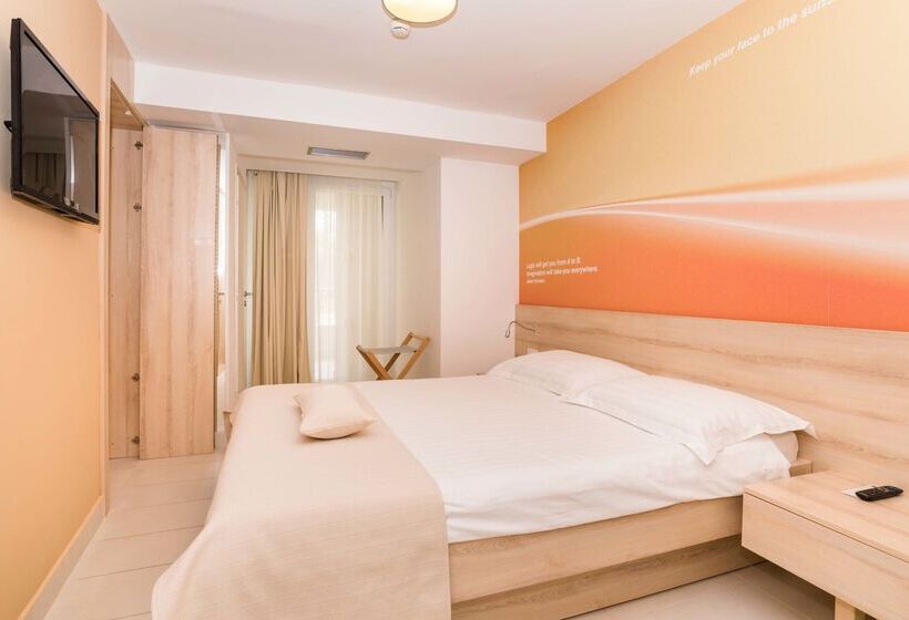 בית מלון כפרי Residence Umag Plava Laguna