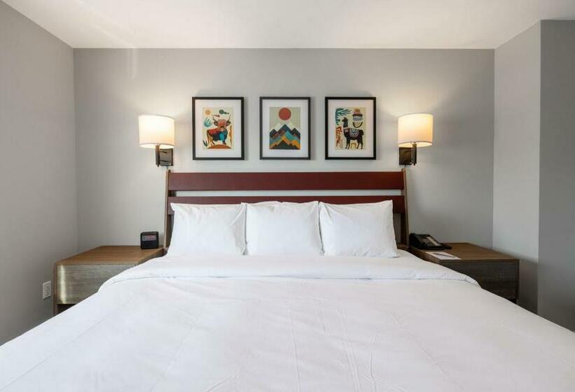 هتل The Lodge Red Hook