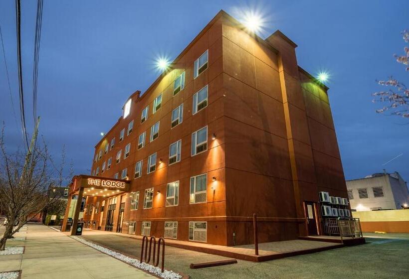هتل The Lodge Red Hook