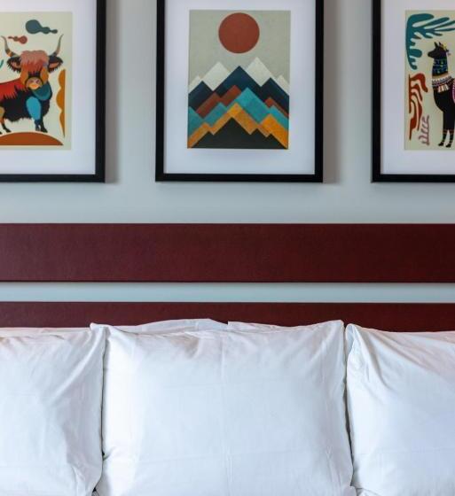 هتل The Lodge Red Hook