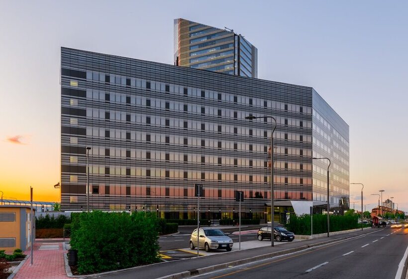 Unahotels San Vitale Bologna