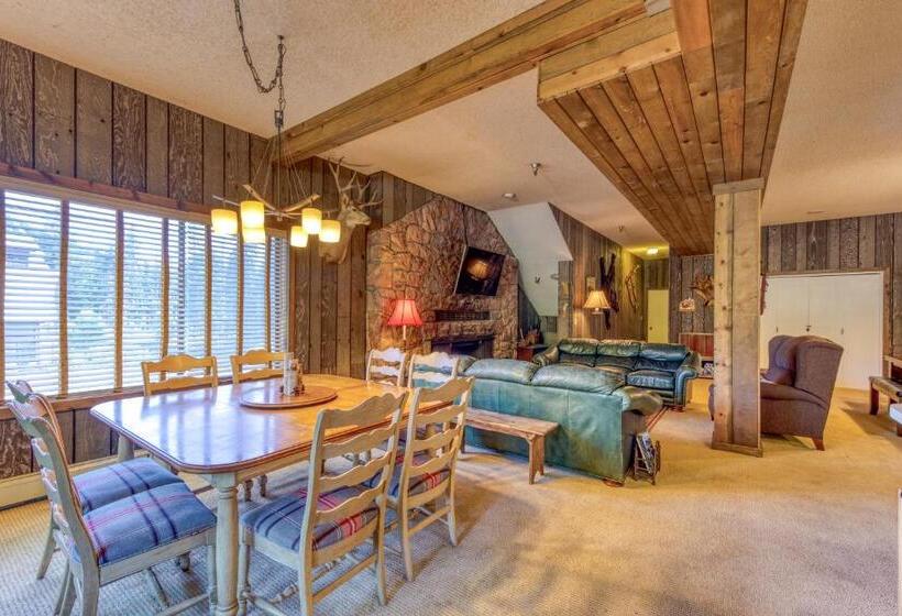 호텔 Skiway Lodge At Thunderhead