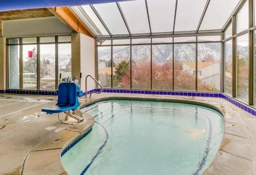 Отель Wapato Point Halmalka Condo 511a