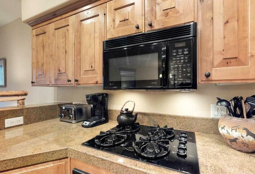 فندق Westridge 11