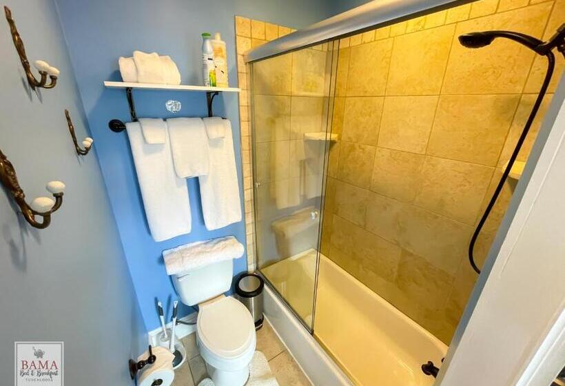 هتل Bama Bed And Breakfast   Chimes Suite