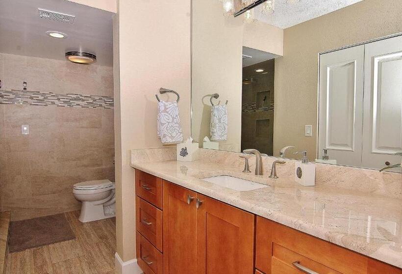 فندق Lighthouse Pointe 402