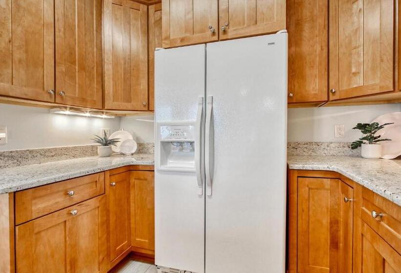 酒店 West End Isle Retreat