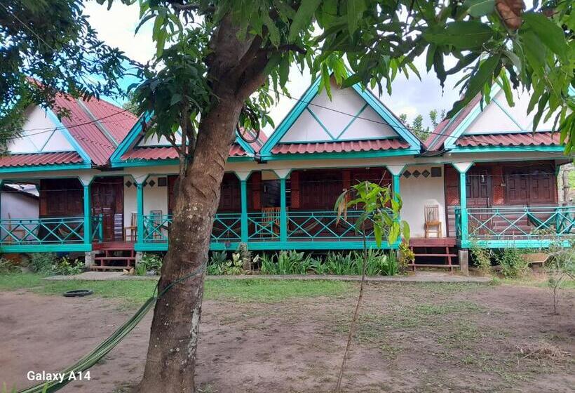 הוסטל Sompong Sunset View Guest House