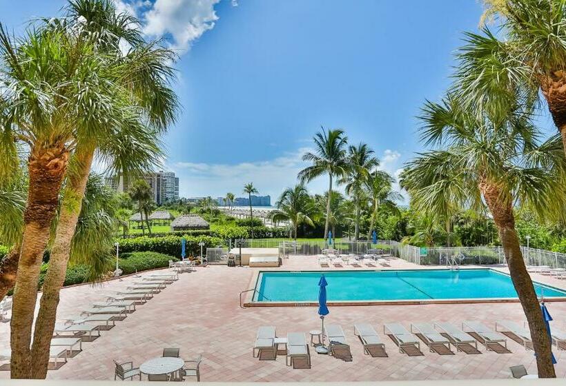 Otel Marco Island Hideaway