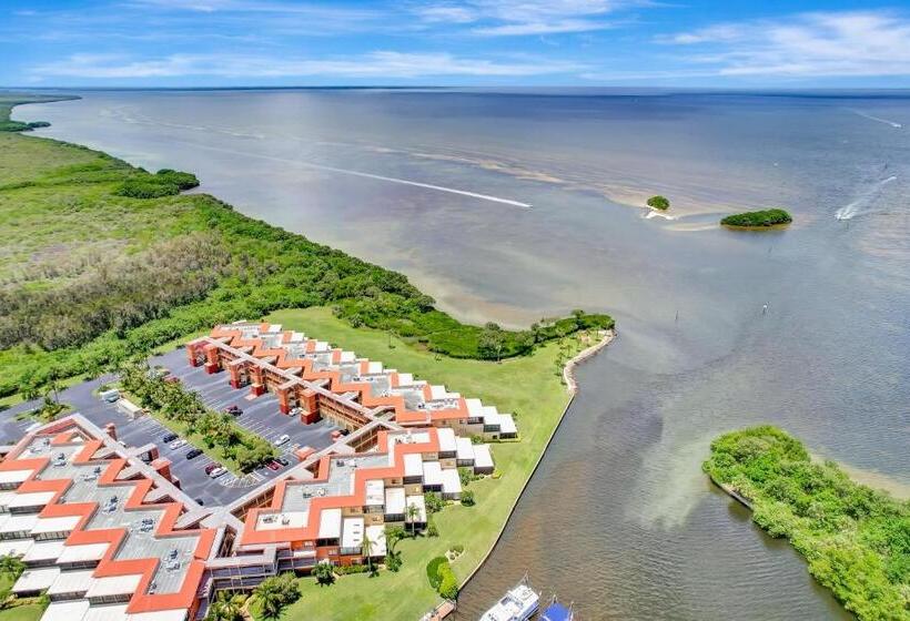 בית מלון כפרי South Shore Sunset