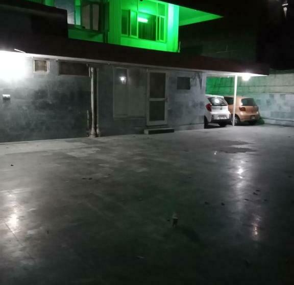 پانسیون Aby House