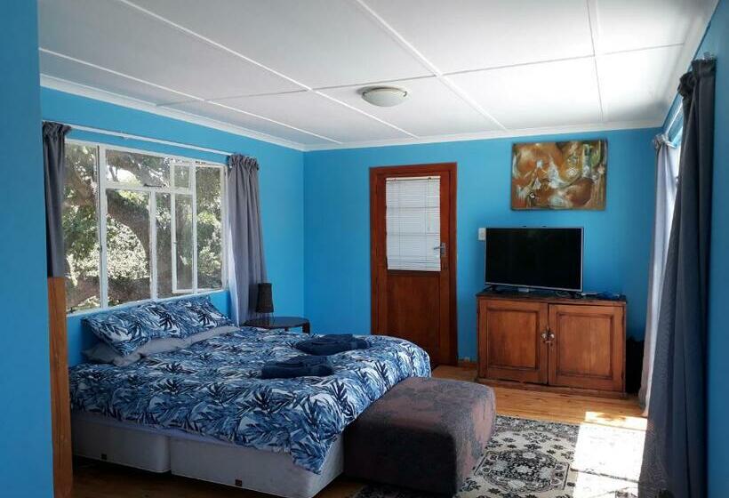 פנסיון Bushmansriver Tree House