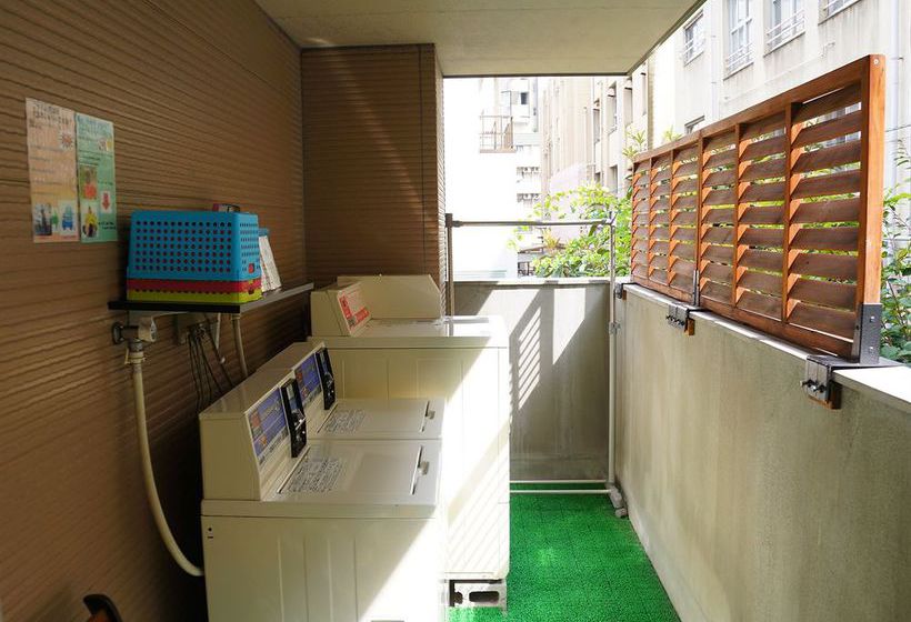 호스텔 Jhoppers Osaka Guesthouse