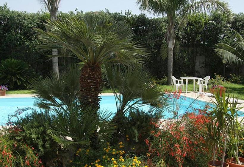 تختخواب و صبحانه Villa Nika