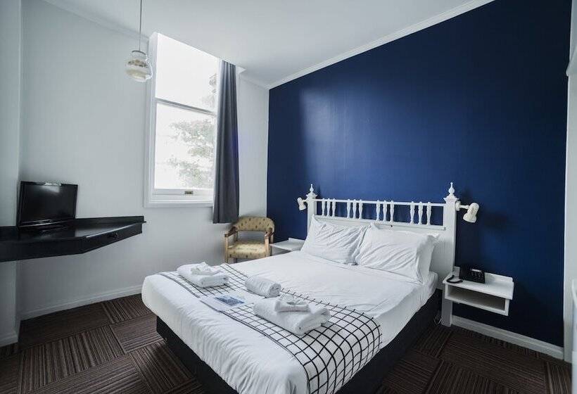 هتل Albion Of Auckland