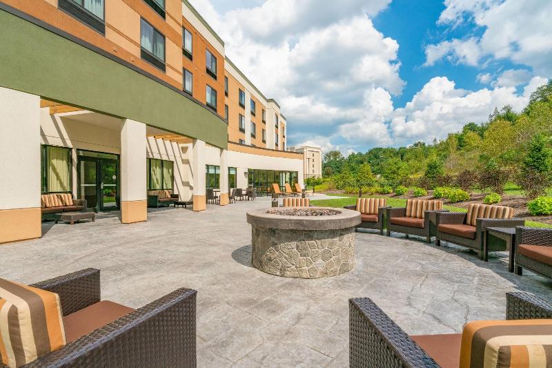ホテル Courtyard By Marriott Wilkes Barre Arena