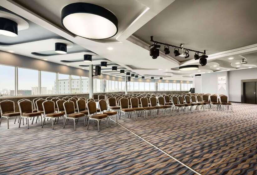 هتل Ramada By Wyndham Mersin
